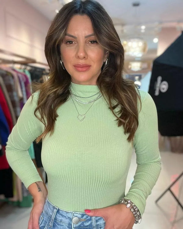 Blusa Gola Alta